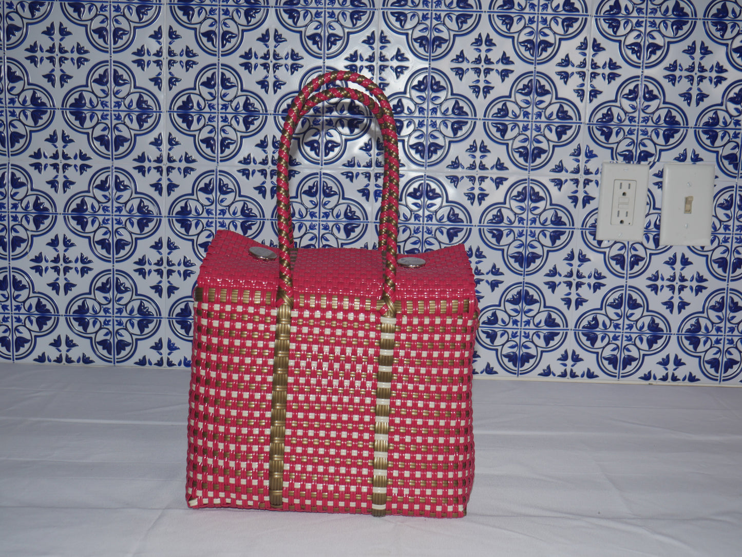 Lonchera- Pink, Gold, Beige