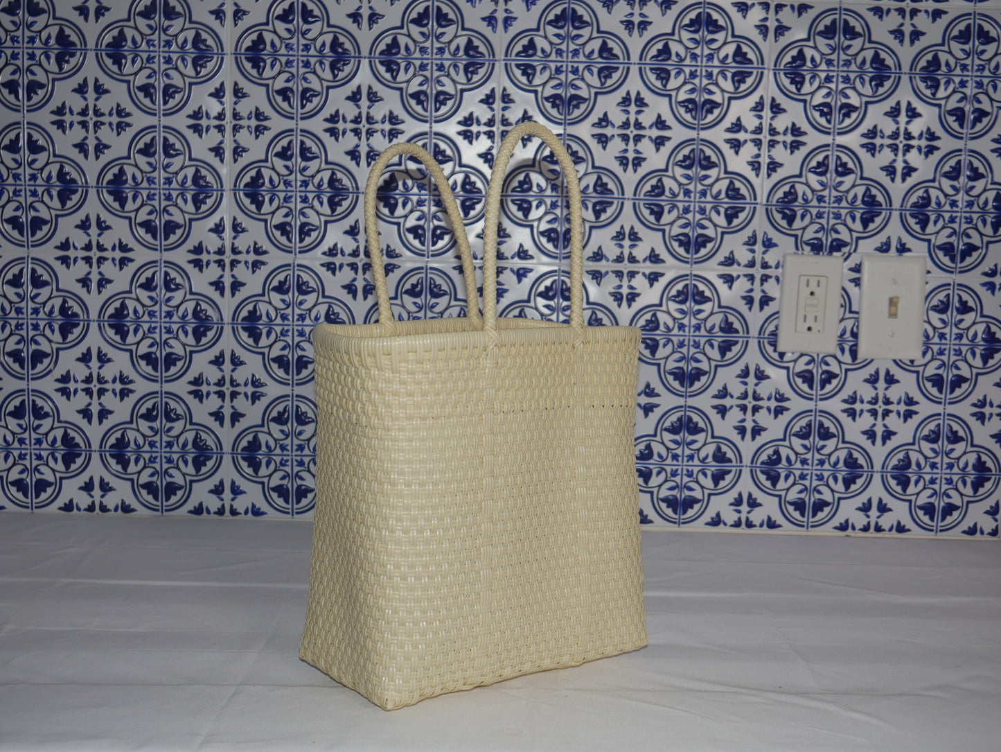 Small Mercado- Beige