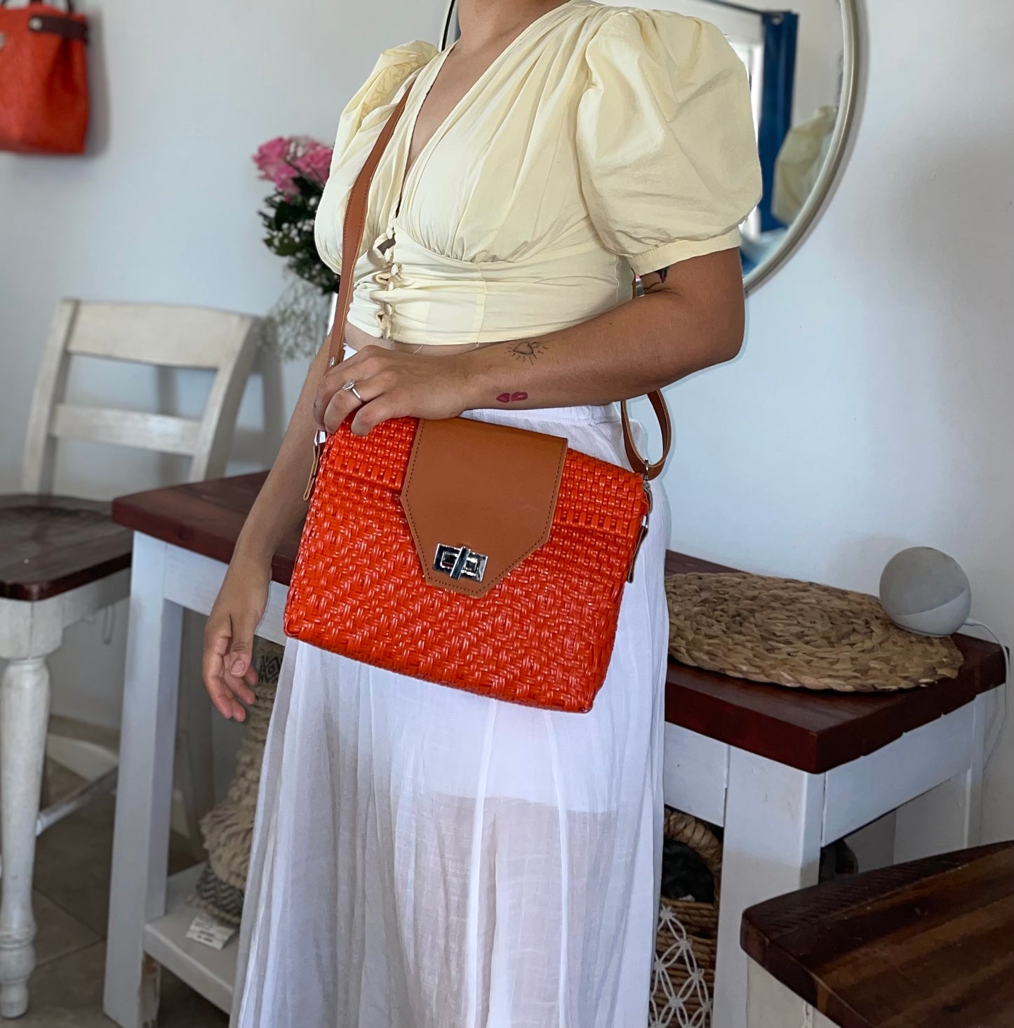 Peque Crossbody- NARANJA