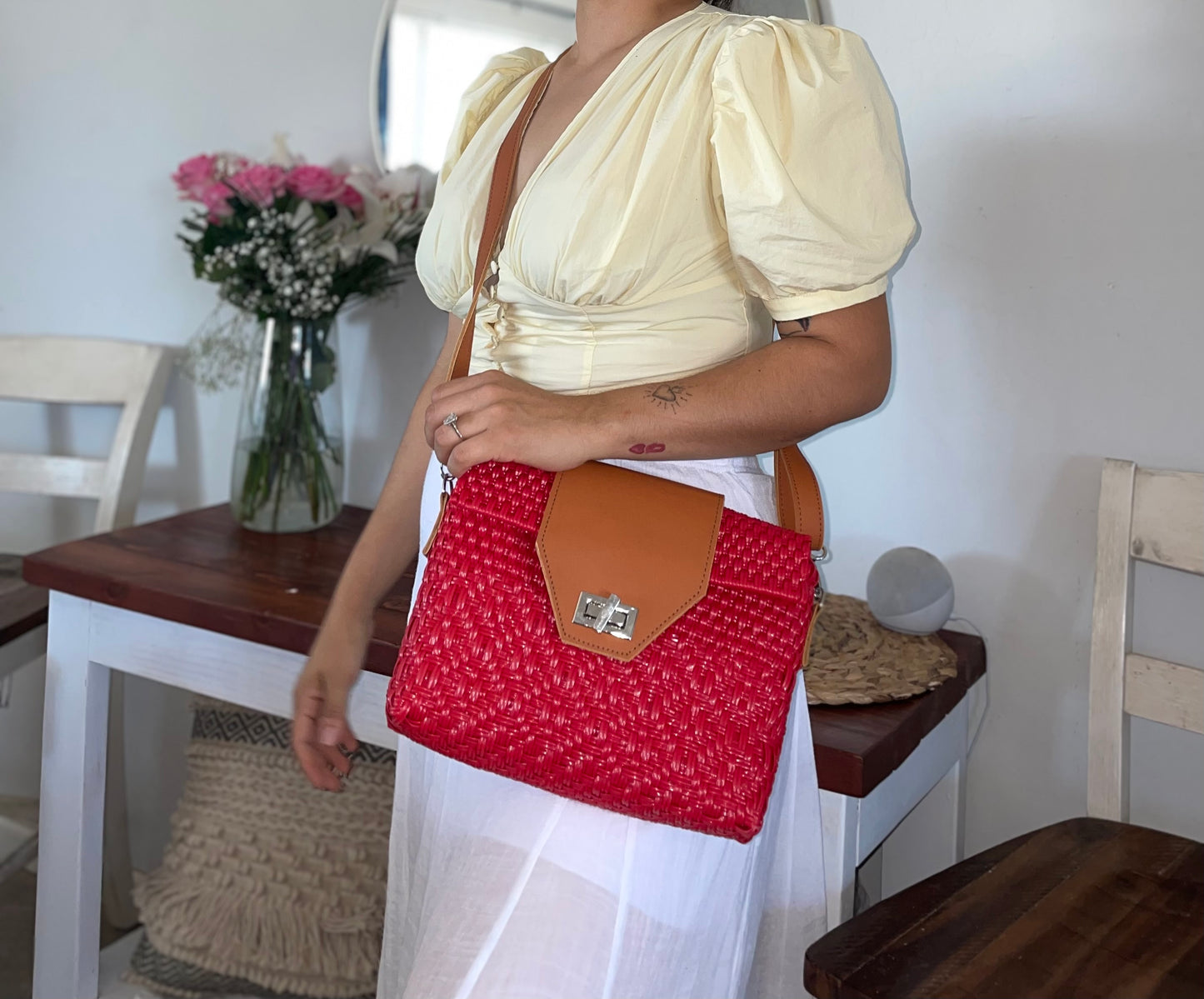 Peque Crossbody- Red