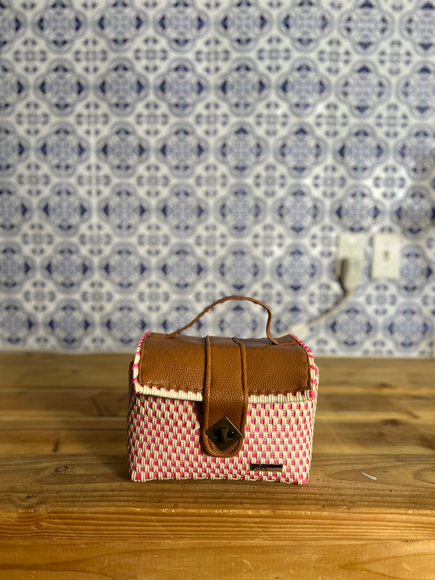 Makeup Bag- Beige & Pink