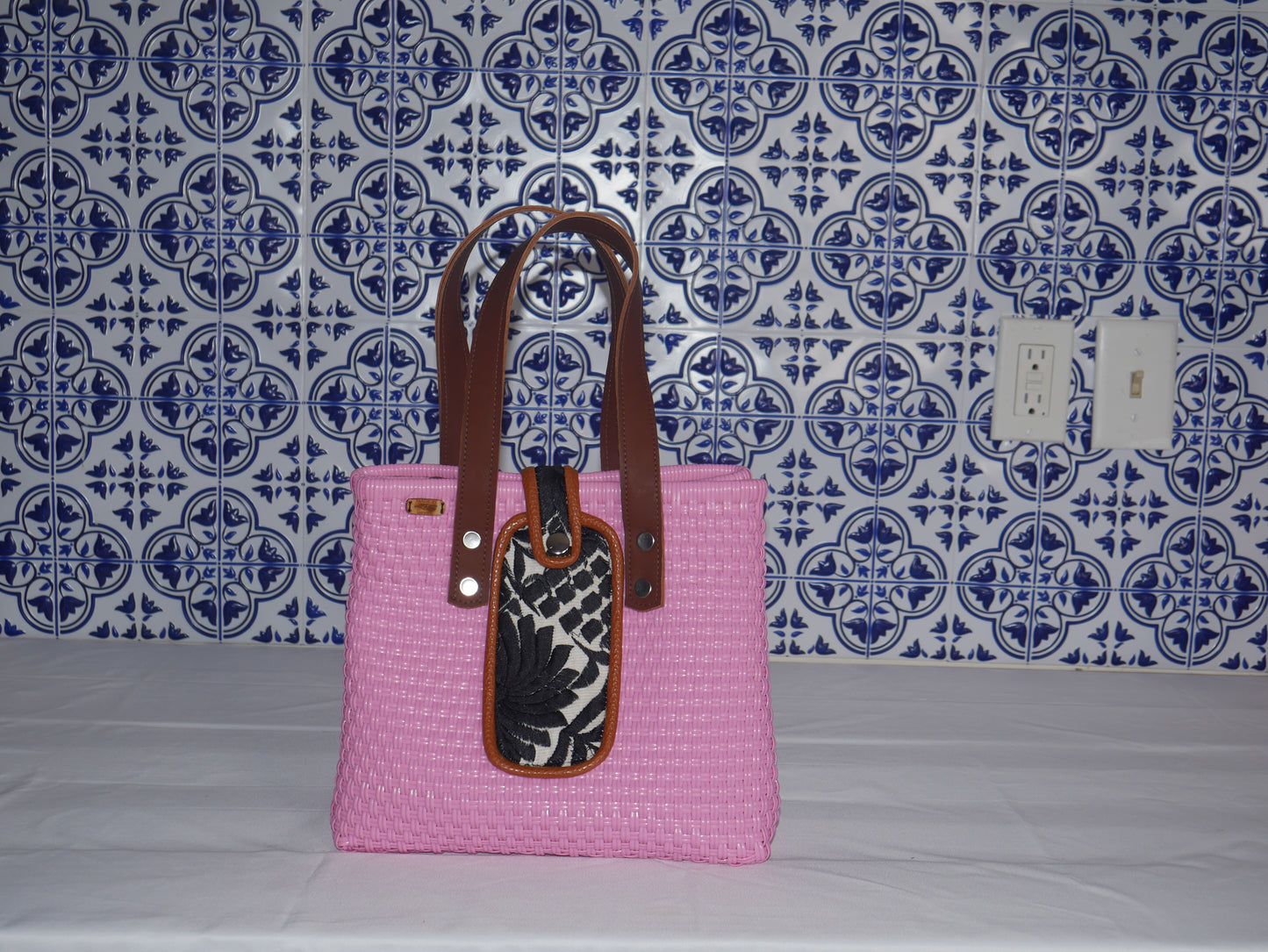 Vaquerita Bordada- Barbie Pink