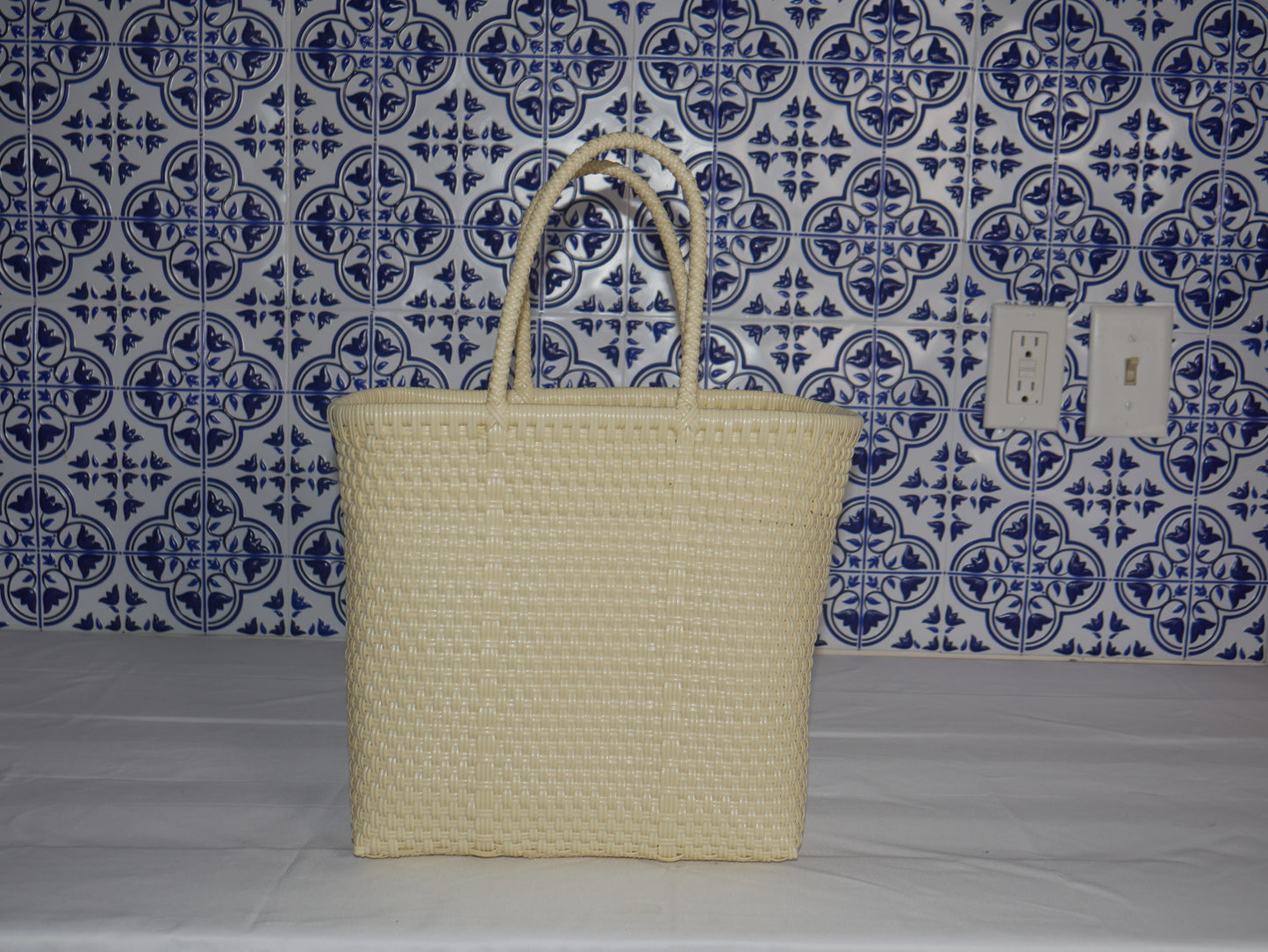 Small Mercado- Beige